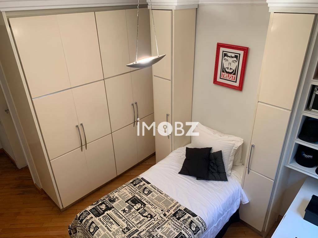 Apartamento à venda com 3 quartos, 165m² - Foto 14