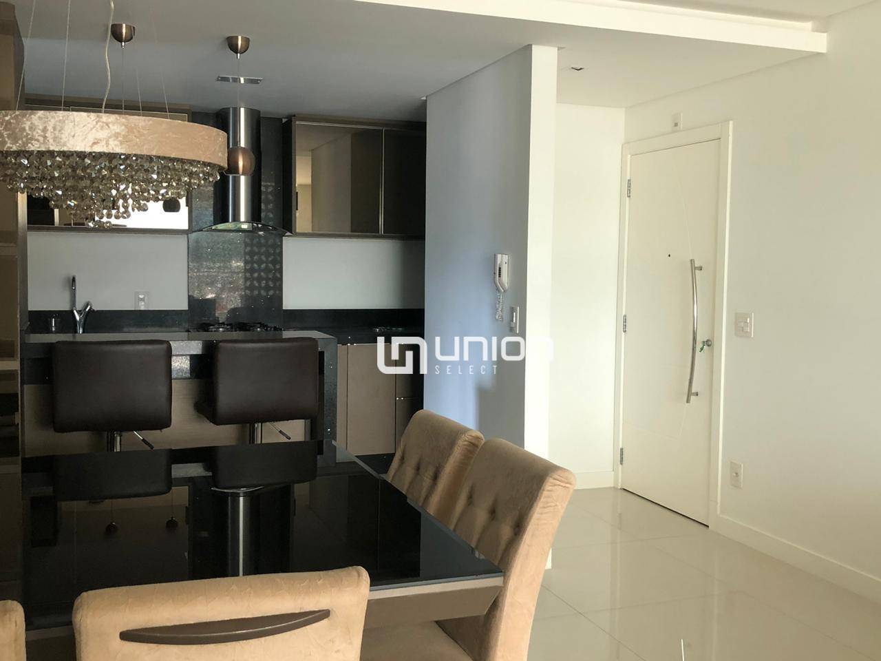 Apartamento à venda com 3 quartos, 134m² - Foto 6