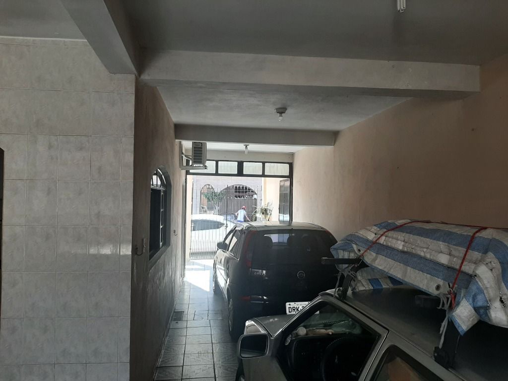 Casa à venda com 3 quartos, 187m² - Foto 25