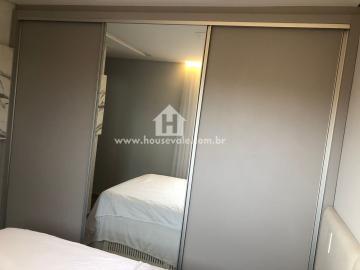 Apartamento à venda com 2 quartos, 70m² - Foto 11