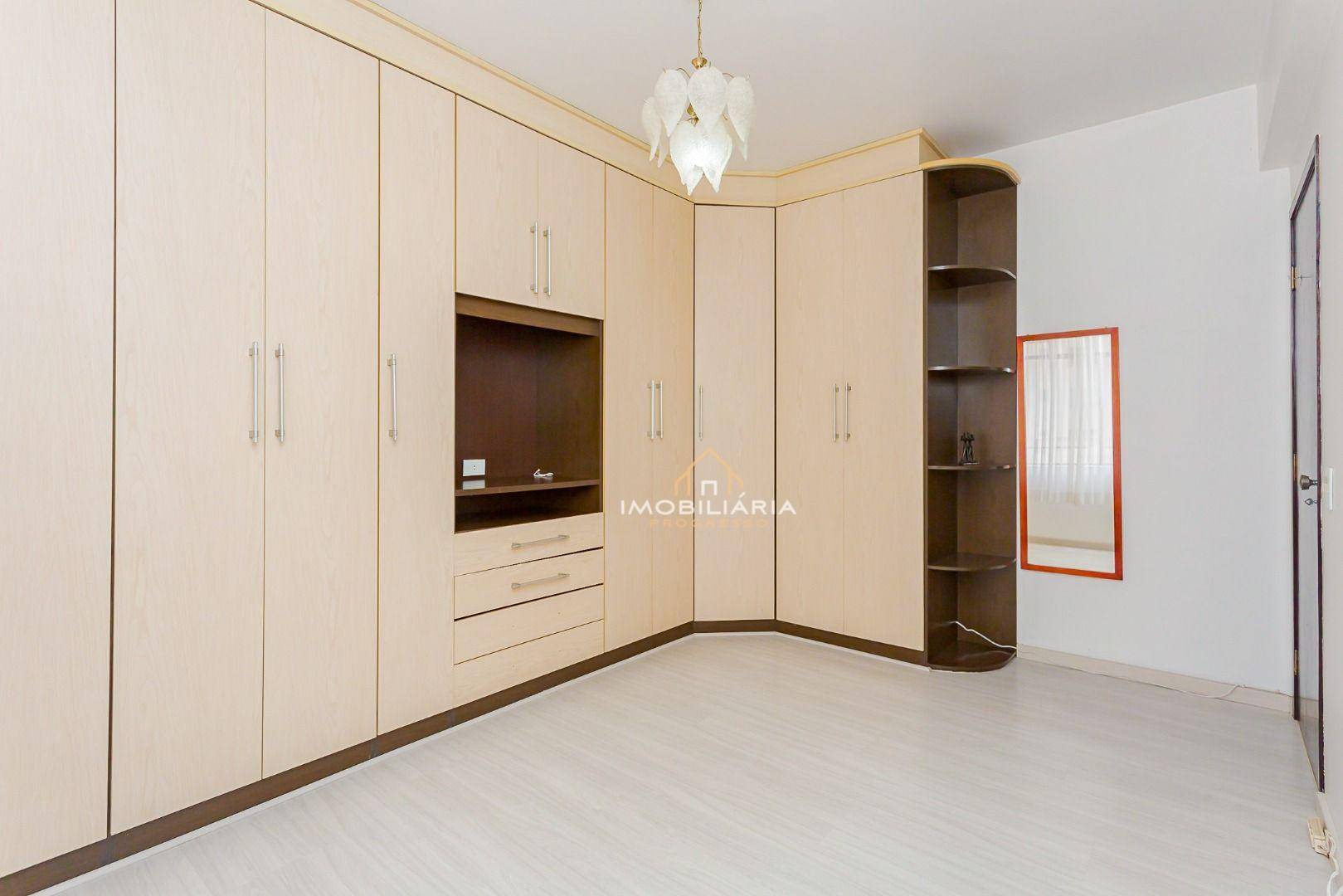 Apartamento à venda com 2 quartos, 90m² - Foto 25