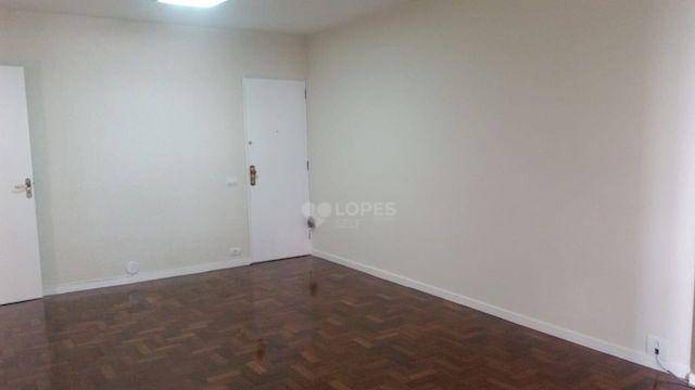 Apartamento à venda com 3 quartos, 120m² - Foto 1