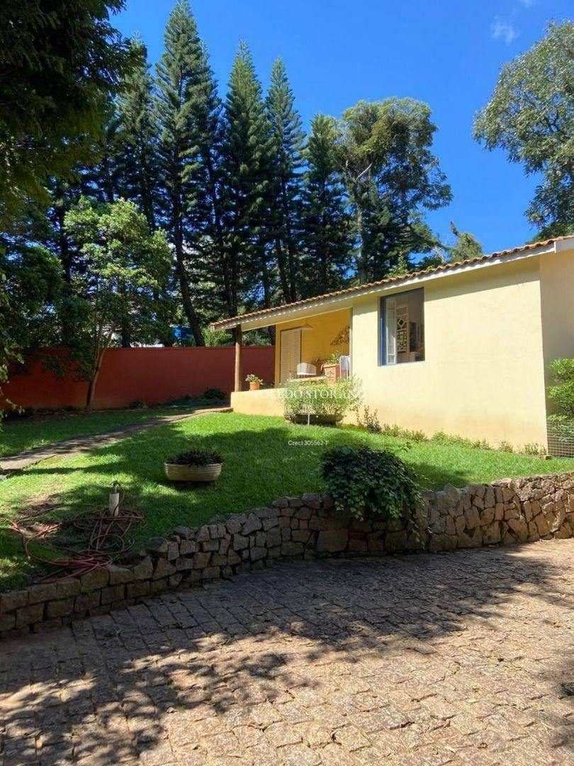 Casa de Condomínio à venda e aluguel com 3 quartos, 600m² - Foto 29