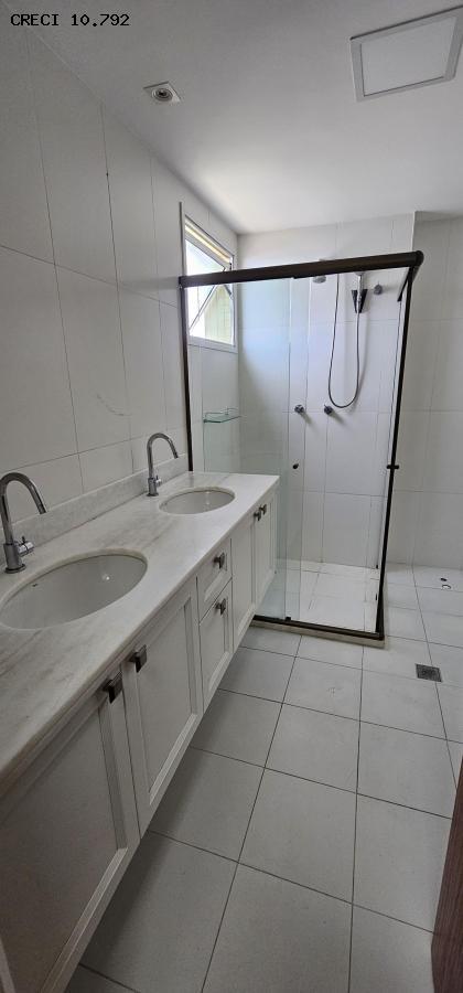 Apartamento à venda com 4 quartos, 212m² - Foto 24