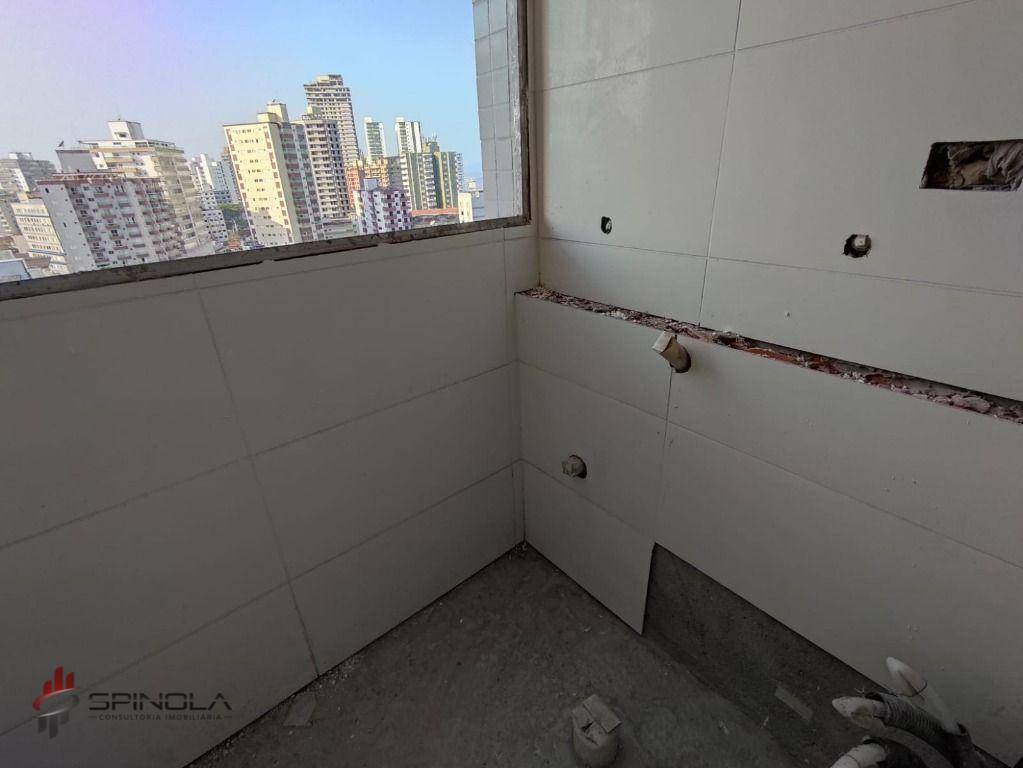 Apartamento à venda com 2 quartos, 67m² - Foto 12