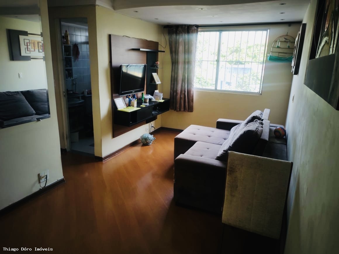 Apartamento à venda com 2 quartos, 56m² - Foto 1