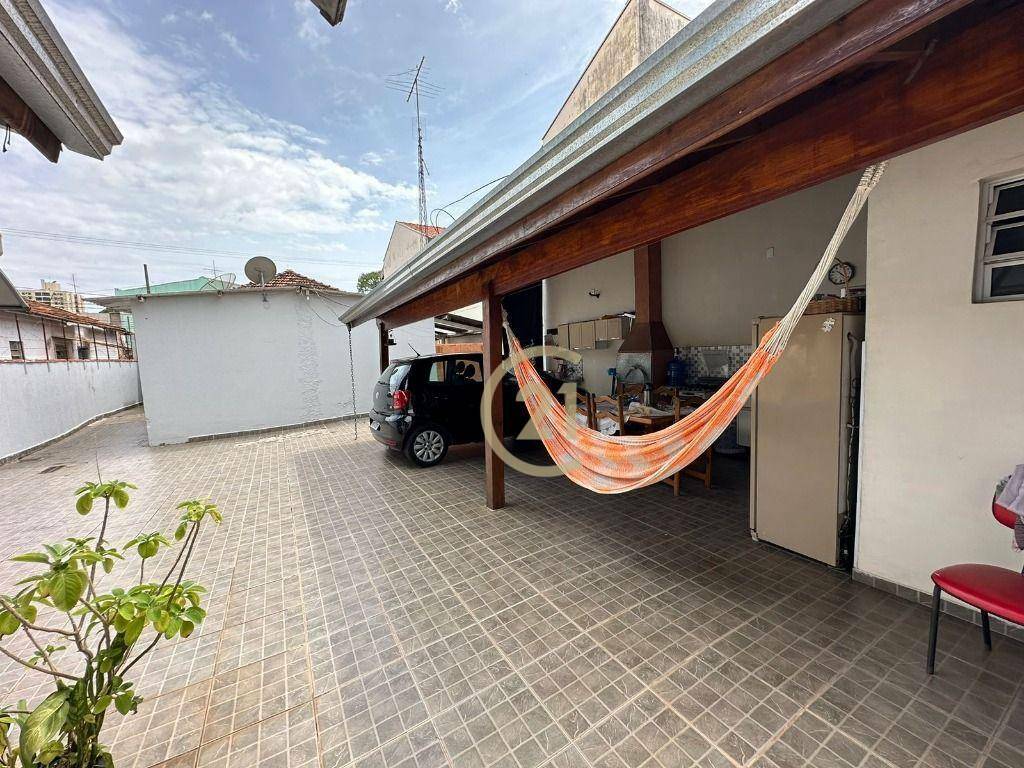 Casa à venda com 3 quartos, 155m² - Foto 17