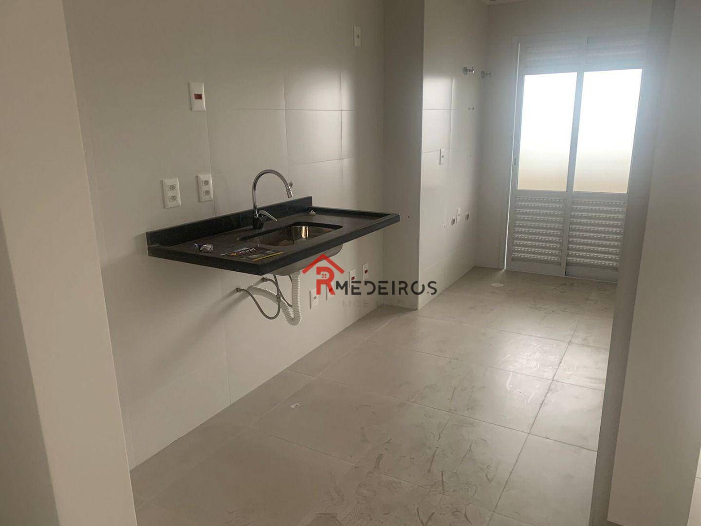 Apartamento à venda com 1 quarto, 57m² - Foto 12