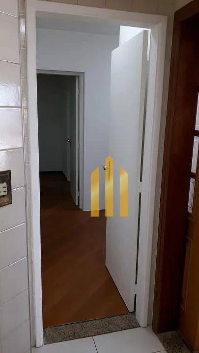 Apartamento para alugar com 3 quartos, 90m² - Foto 32