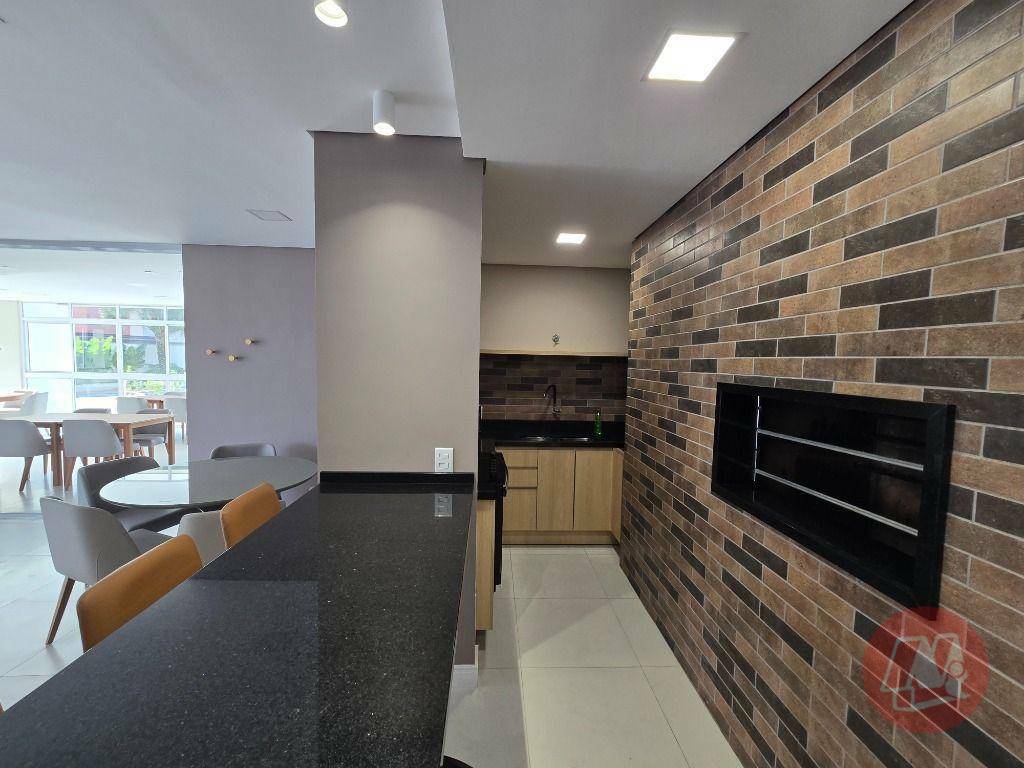 Apartamento para alugar com 3 quartos, 74m² - Foto 34