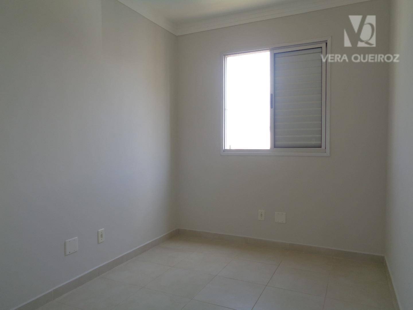 Apartamento à venda com 3 quartos, 65m² - Foto 8