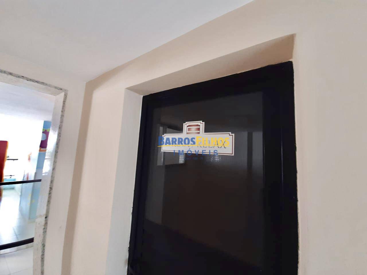 Apartamento para alugar com 2 quartos, 100m² - Foto 35