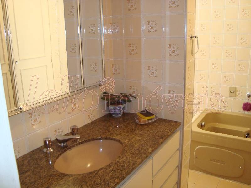 Apartamento à venda com 3 quartos, 226m² - Foto 14