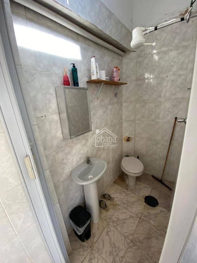 Casa à venda com 3 quartos, 175m² - Foto 8