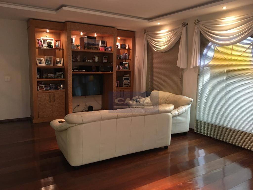 Sobrado à venda com 3 quartos, 312m² - Foto 4