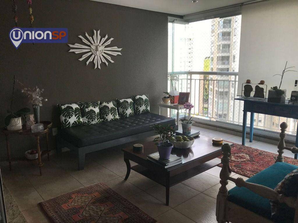 Apartamento à venda com 3 quartos, 168m² - Foto 6