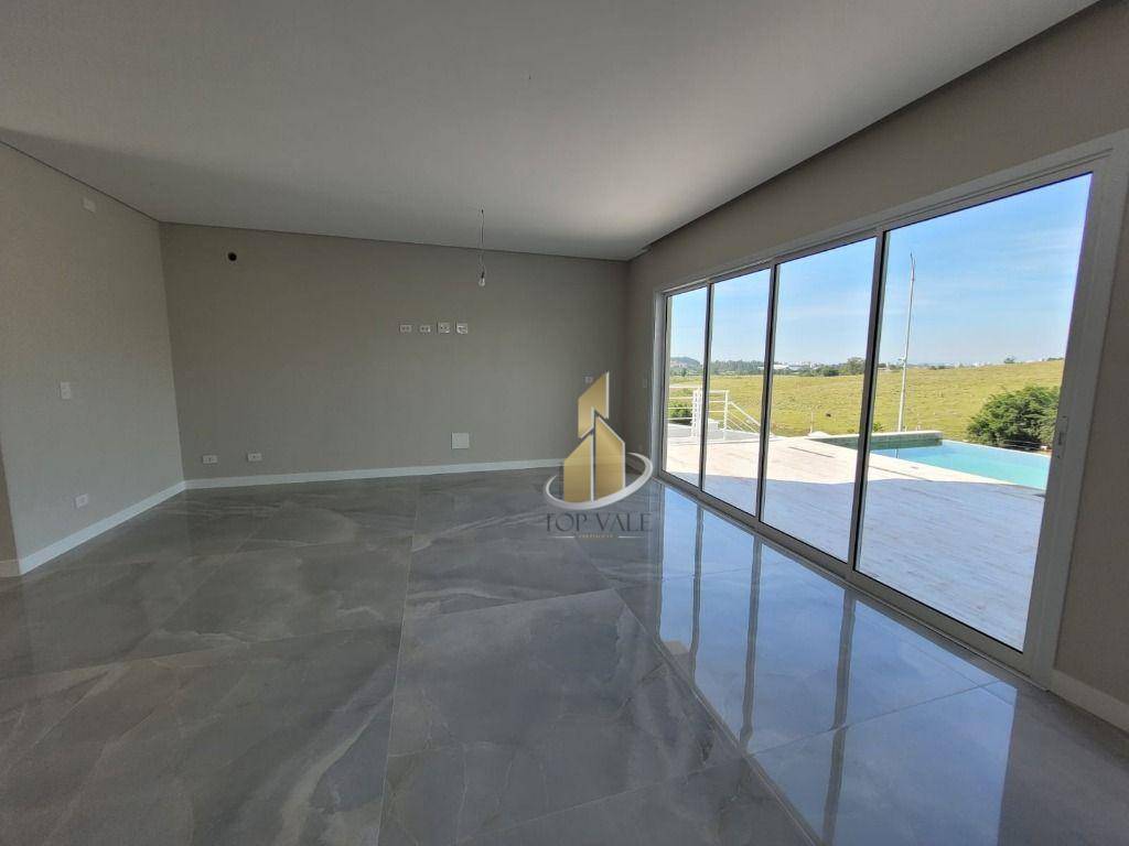 Sobrado à venda com 4 quartos, 381m² - Foto 28