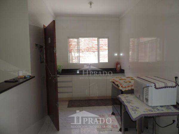 Casa à venda com 3 quartos, 210m² - Foto 21