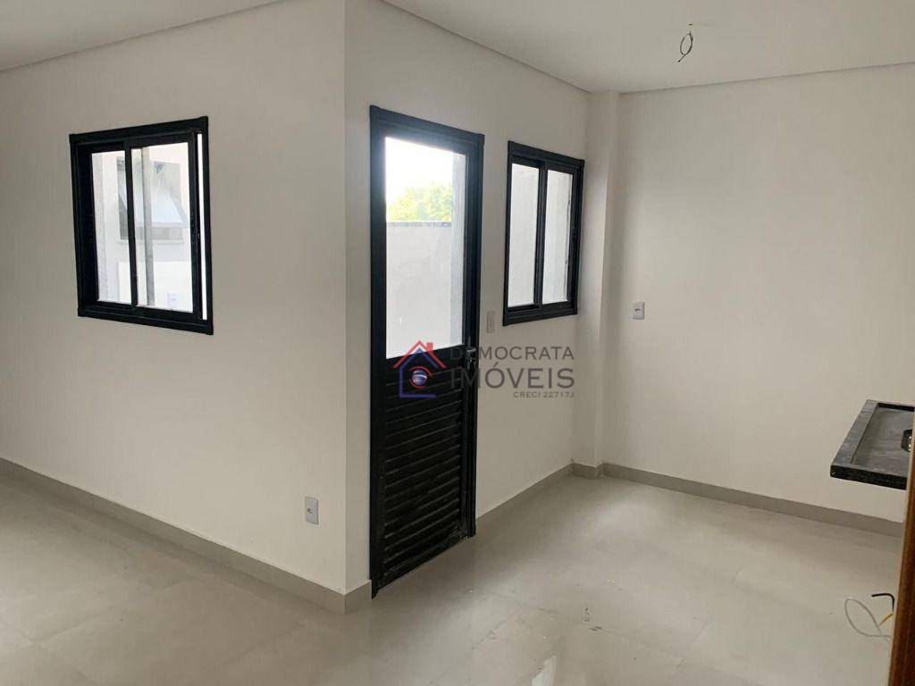 Apartamento à venda com 2 quartos, 64m² - Foto 4