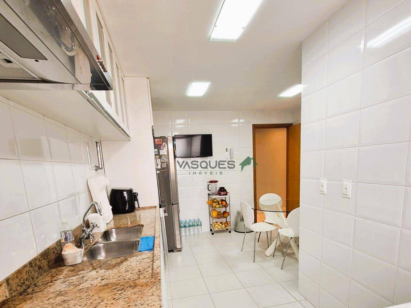 Apartamento à venda com 3 quartos, 120m² - Foto 26