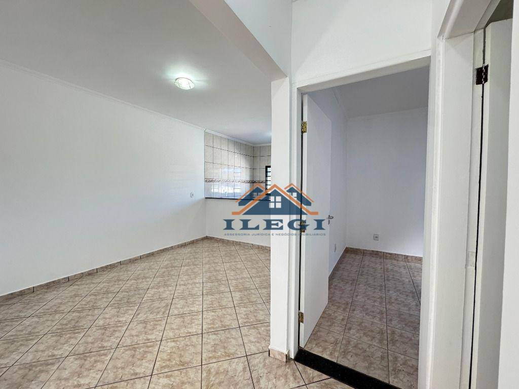 Casa à venda com 2 quartos, 80m² - Foto 12