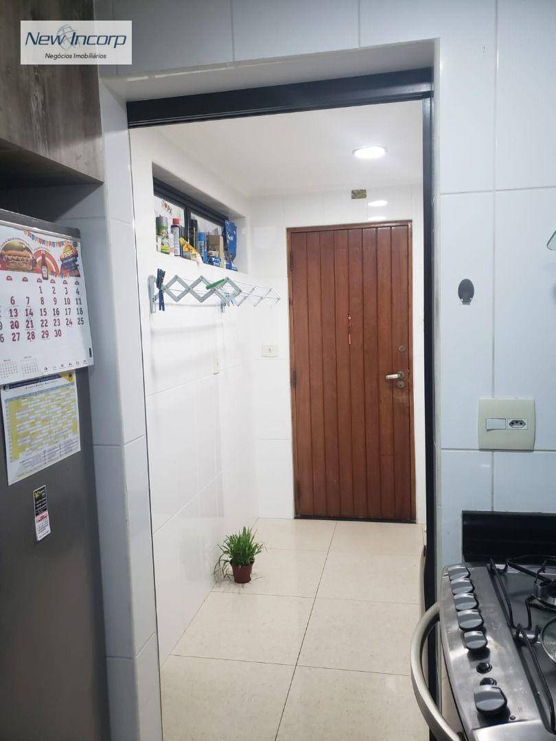 Apartamento à venda com 3 quartos, 220m² - Foto 25