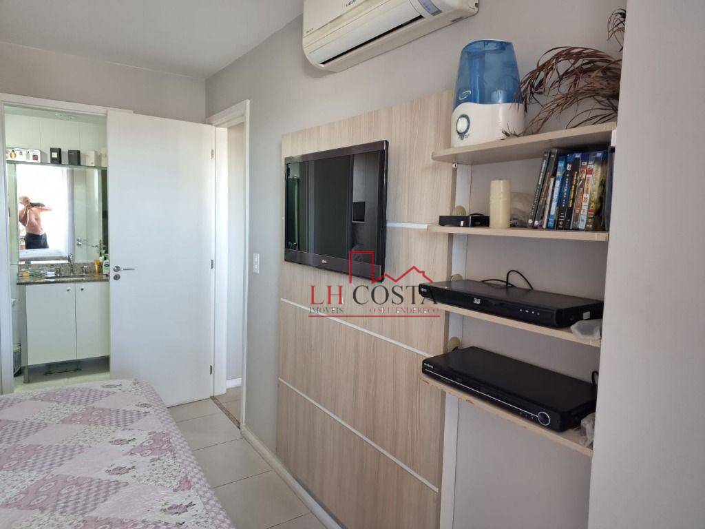 Apartamento à venda com 2 quartos, 82m² - Foto 13