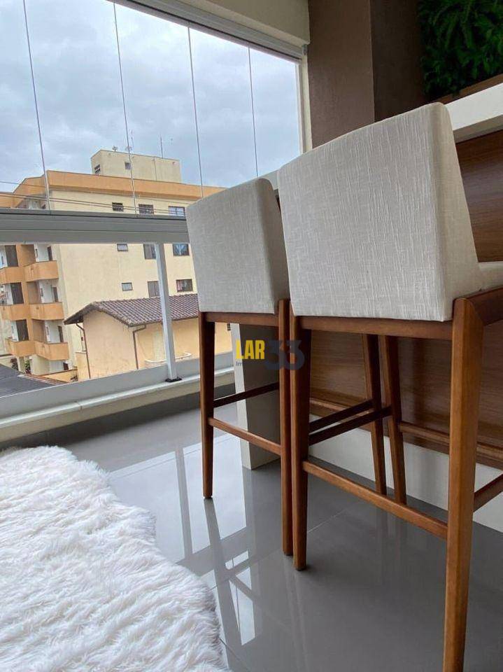 Apartamento à venda com 2 quartos, 70m² - Foto 10