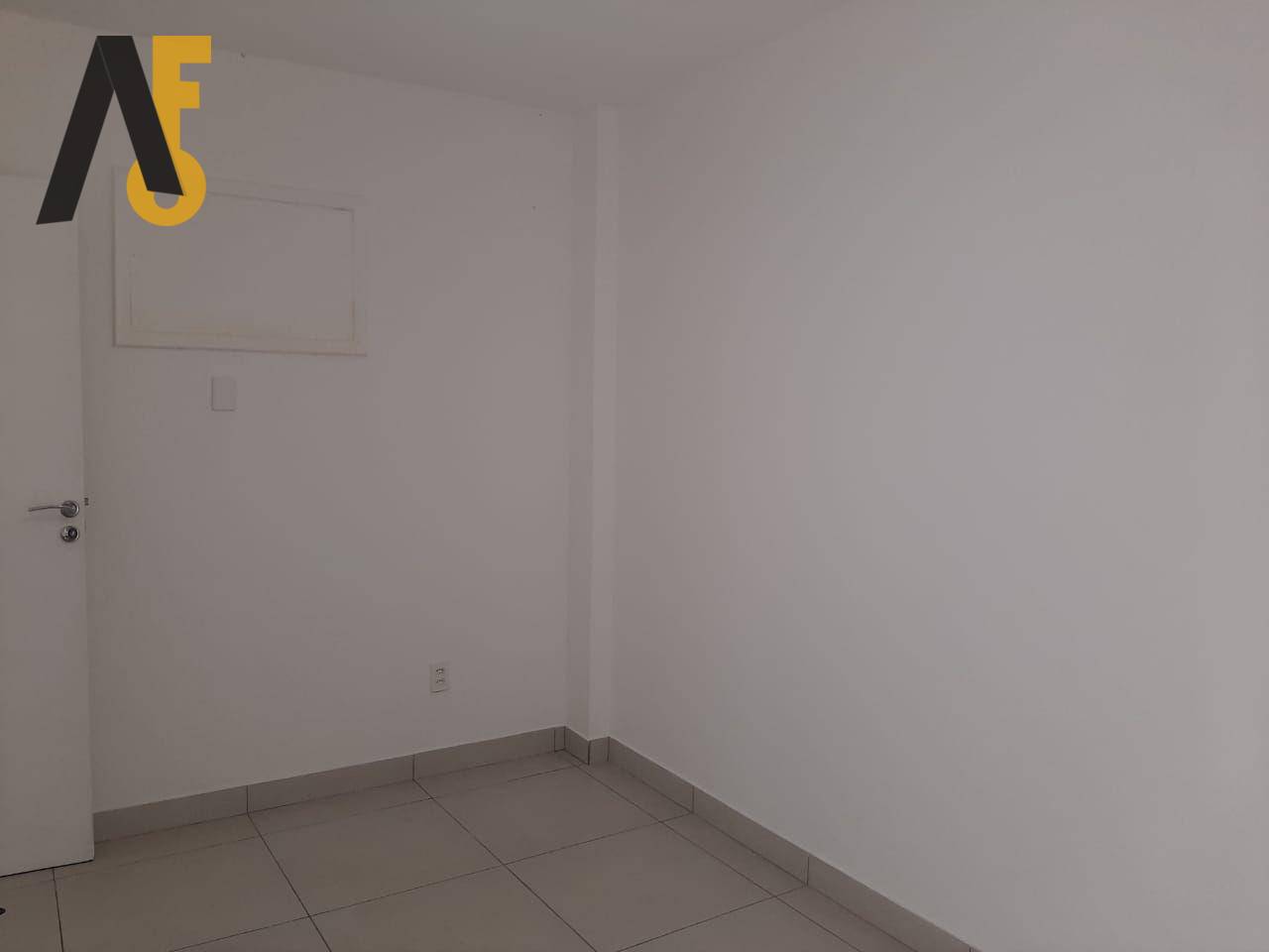 Apartamento à venda com 2 quartos, 69m² - Foto 10