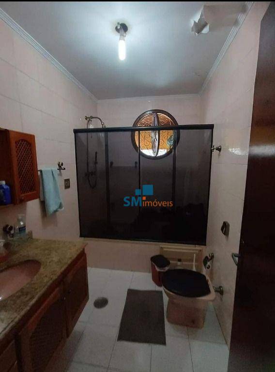 Sobrado à venda com 4 quartos, 200m² - Foto 21