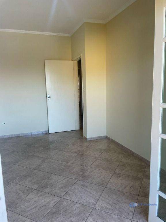 Sobrado à venda com 3 quartos, 187m² - Foto 31