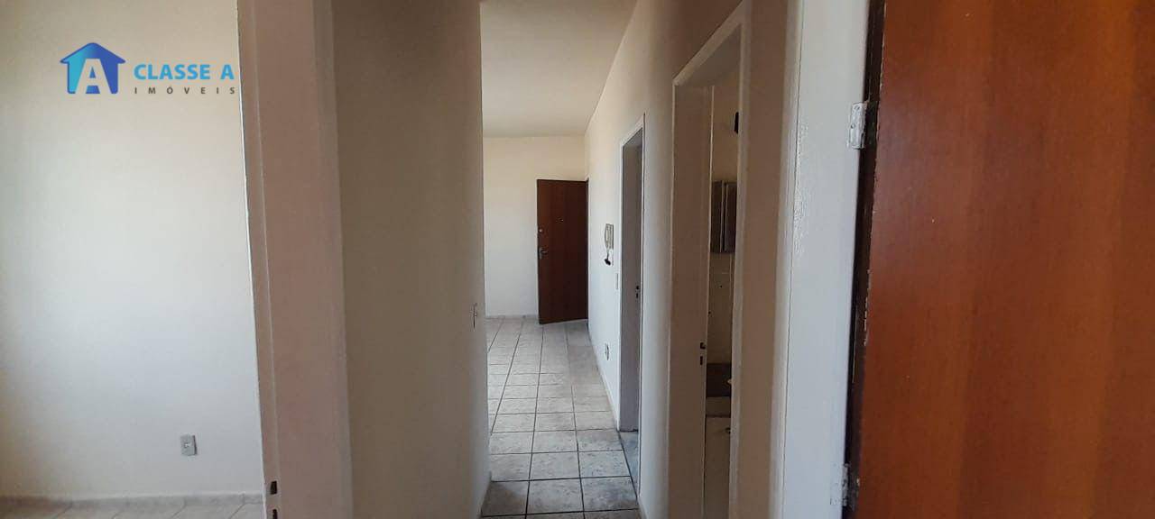 Apartamento à venda com 3 quartos, 65m² - Foto 11