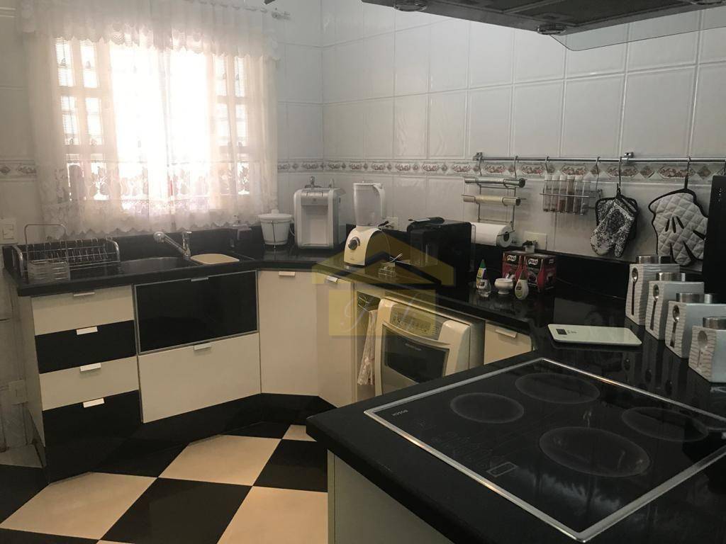 Sobrado à venda com 3 quartos, 132m² - Foto 14