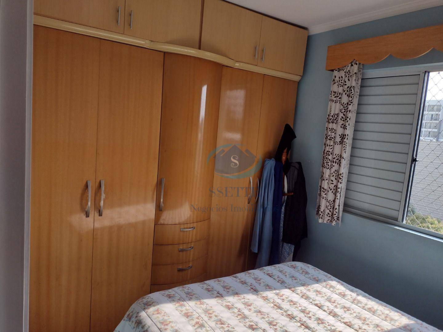 Apartamento à venda com 2 quartos, 47m² - Foto 2