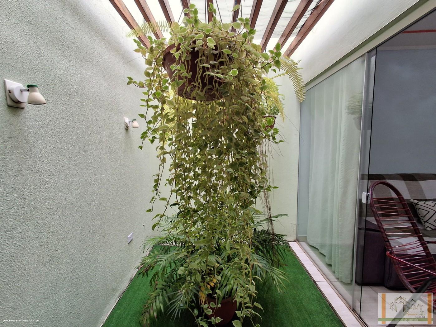 Casa para alugar com 3 quartos, 360m² - Foto 9
