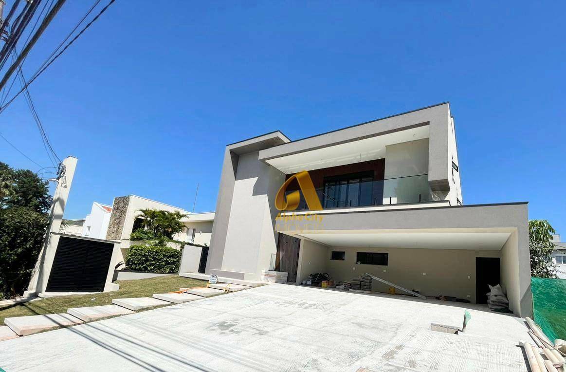 Casa de Condomínio à venda com 4 quartos, 430m² - Foto 1