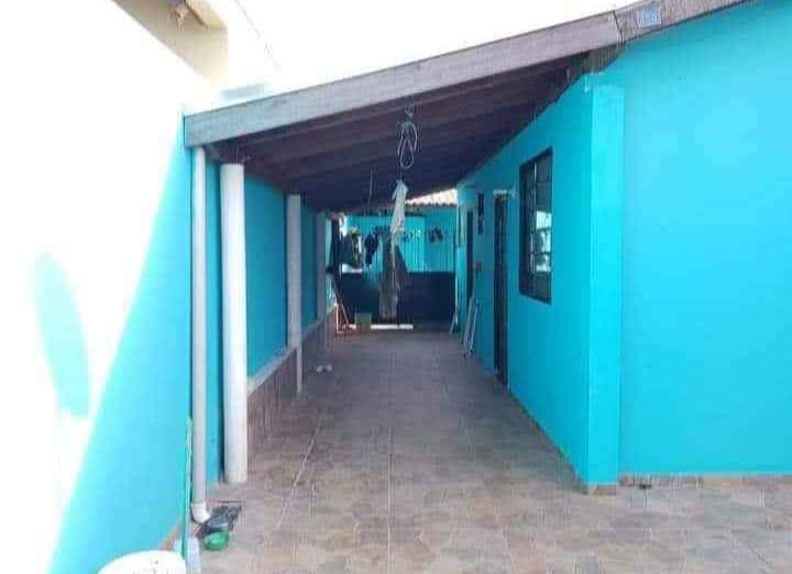 Casa à venda com 2 quartos - Foto 1