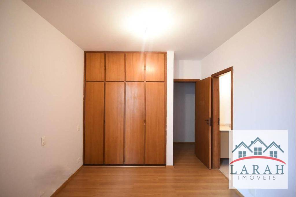 Casa para alugar com 3 quartos, 237m² - Foto 24