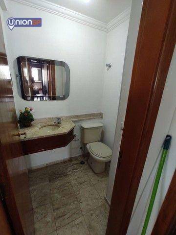 Apartamento à venda com 4 quartos, 140m² - Foto 9