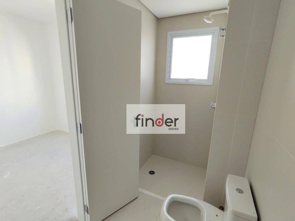 Apartamento à venda com 3 quartos, 202m² - Foto 18