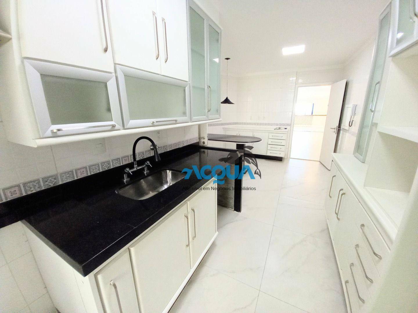 Apartamento à venda com 4 quartos, 235m² - Foto 20