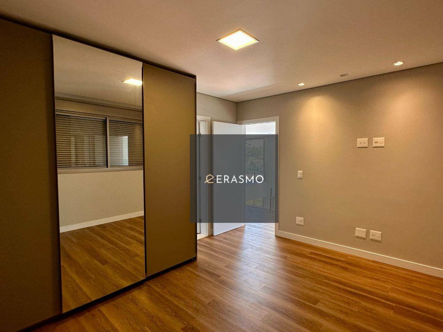 Casa de Condomínio à venda com 4 quartos, 450m² - Foto 40