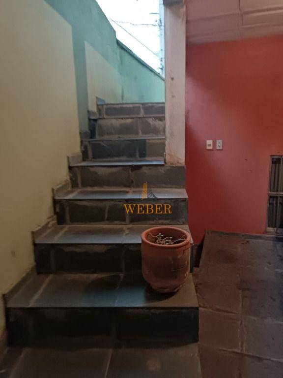 Sobrado à venda com 4 quartos, 230m² - Foto 32