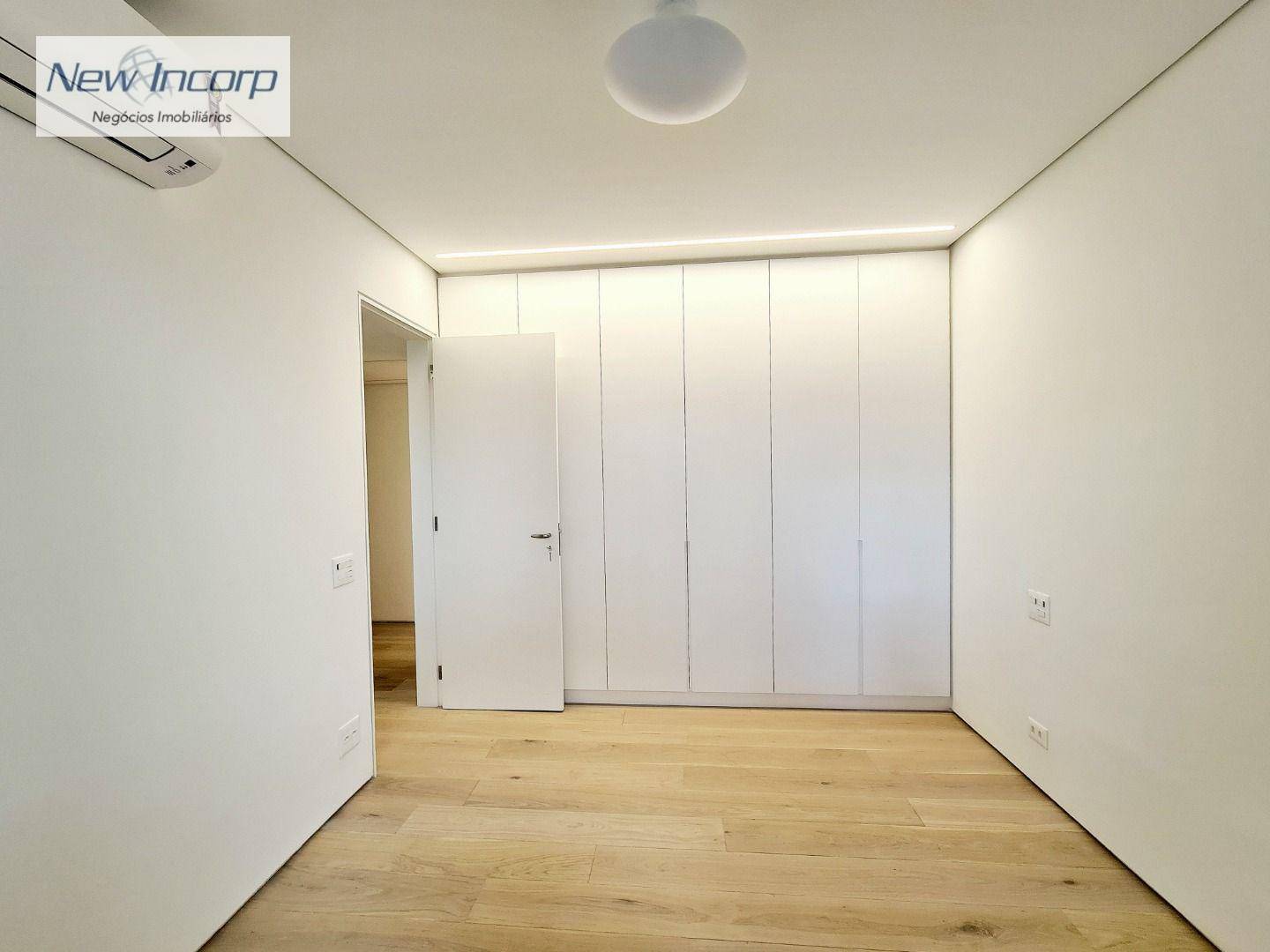 Apartamento à venda com 3 quartos, 211m² - Foto 54