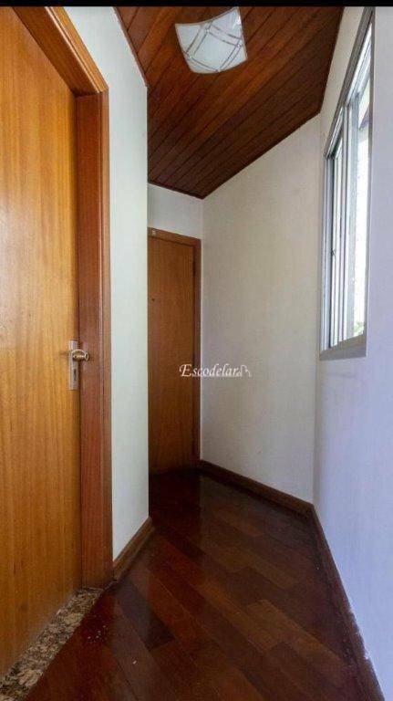 Apartamento à venda com 3 quartos, 107m² - Foto 18