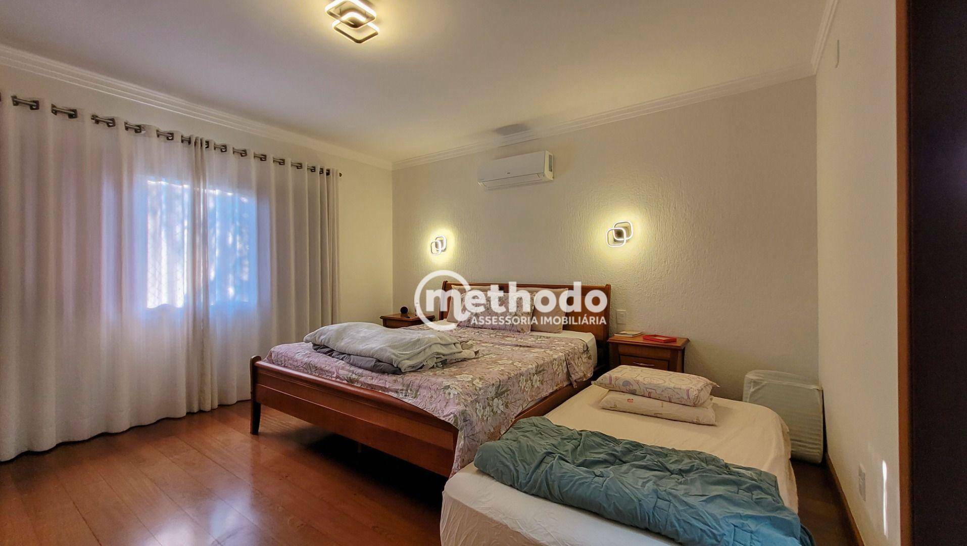 Casa de Condomínio à venda com 4 quartos, 309m² - Foto 18