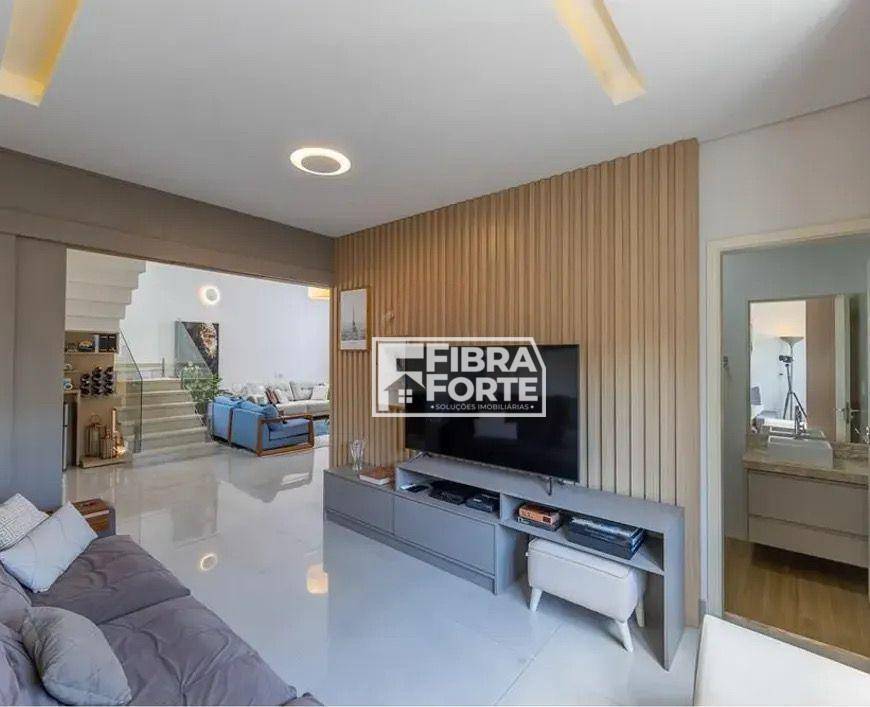 Casa de Condomínio para alugar com 3 quartos, 287m² - Foto 8