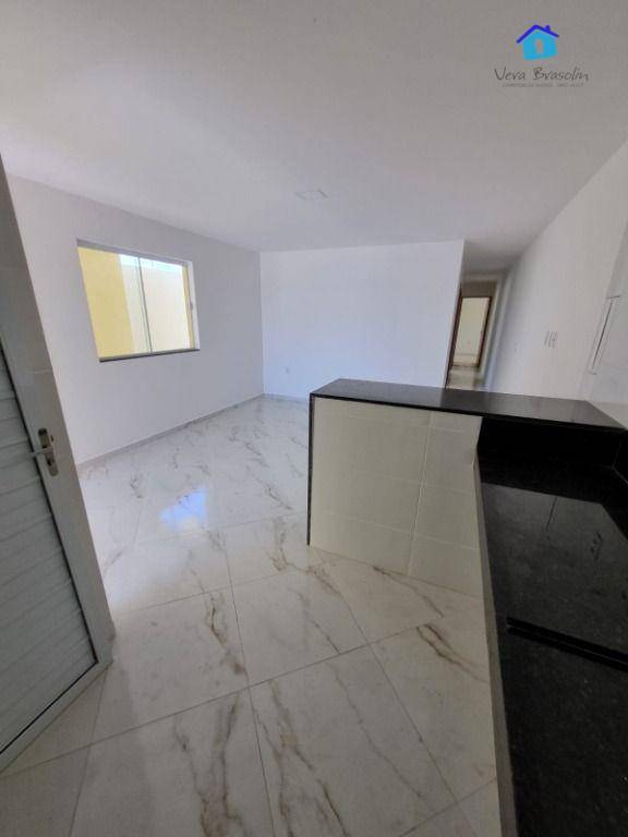 Casa à venda com 3 quartos, 108m² - Foto 8