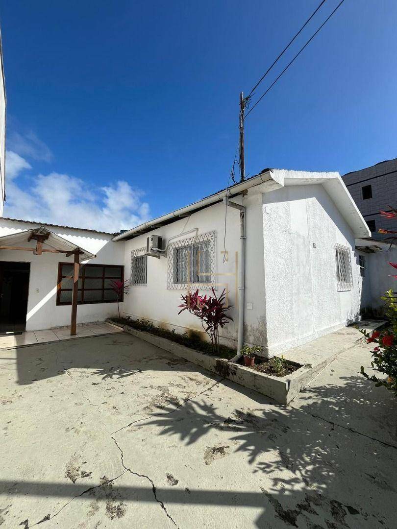 Casa, 2 quartos, 256 m² - Foto 1