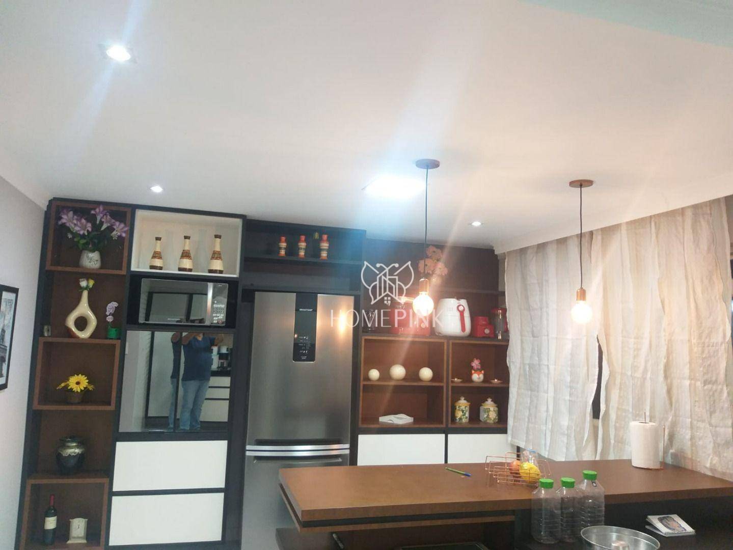 Sobrado à venda com 3 quartos, 315m² - Foto 2